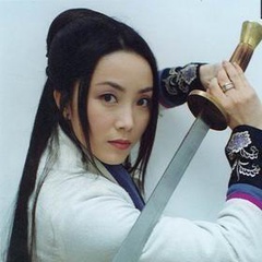 雪儿 扮演者 何依静