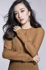 成年关斯芸 扮演者 章婷婷
