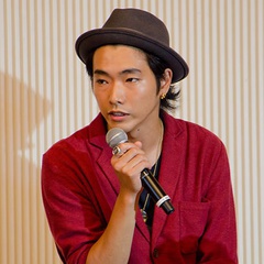 眉山物兵卫 扮演者 柄本佑