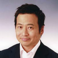 万谷与佐卫门 扮演者 拉沙尔石井