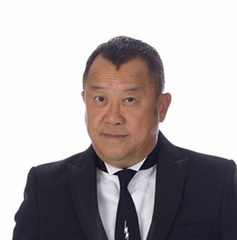 梁教授（梁书夜） 扮演者 曾志伟