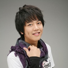 安俊基(25岁) 扮演者 白钟民