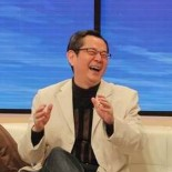 钱莱冶 扮演者 巴戈