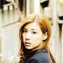 大川瞳 扮演者 仲里依纱