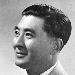白露 扮演者 赵丹