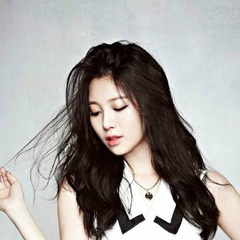 李恩英 扮演者 Yura