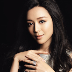 女帝 扮演者 张静初