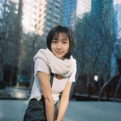 闫力芸 扮演者 徐申东