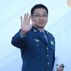 周舟 扮演者 周小斌