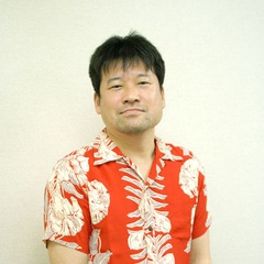 乡田天人 扮演者 佐藤二朗