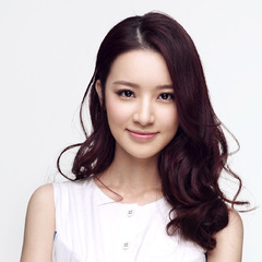 何灵依 扮演者 梁婧娴