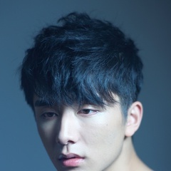 李海伦 扮演者 张新成