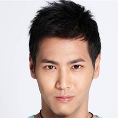 华剑雄 扮演者 陈德烈