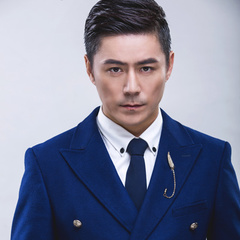 周总 扮演者 常铖
