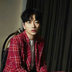 刘东龙 扮演者 李东辉