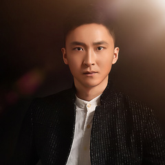 苏翻译 扮演者 何若鹤