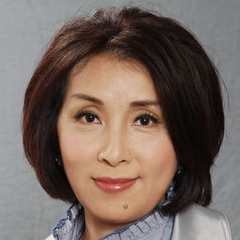 钟慧坚 扮演者 陈秀珠