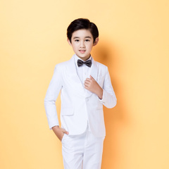 小兴邦 扮演者 荣梓杉