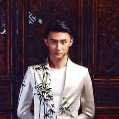 李洵 扮演者 朴铄