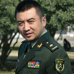 关小羽 扮演者 洪卫