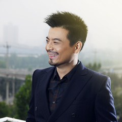 晓萤爸 扮演者 傅迦