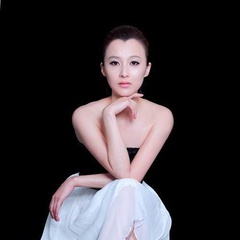 女佣 扮演者 徐露