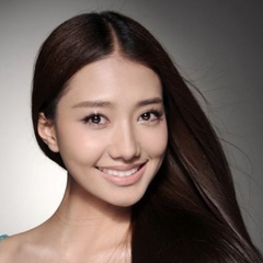凝 扮演者 刘温馨