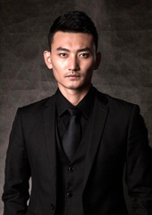 李卓 扮演者 张晶