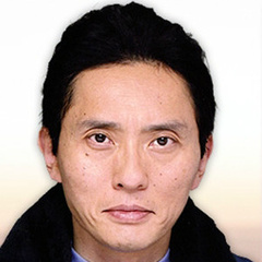 和田靖树 扮演者 松重丰