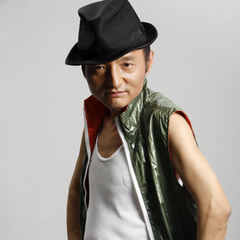 丁不三 扮演者 巴多