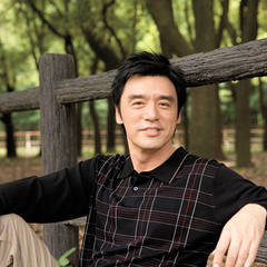 丘陵 扮演者 钟镇涛
