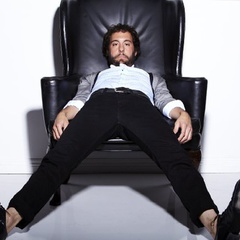 Oleg 扮演者 JonathanKite