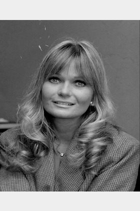 瓦莱丽·佩莱恩个人介绍