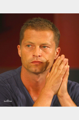 蒂尔·施威格个人介绍