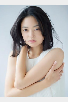 小林凉子个人介绍