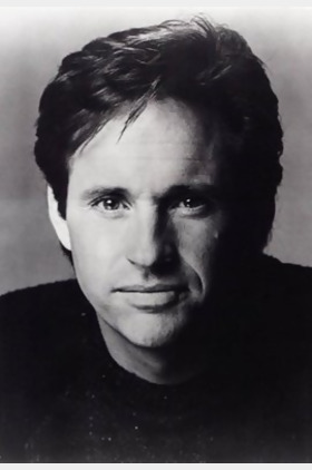 罗伯特·海斯个人介绍