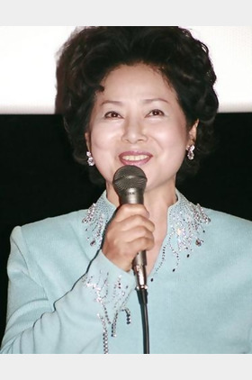 鲜于龙女个人介绍