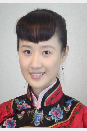 张嘉文涵个人介绍