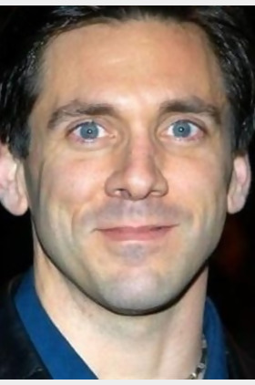 迈克尔·贝雷瑟个人介绍