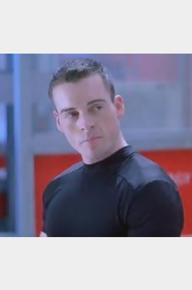 Bradley James Allan个人介绍