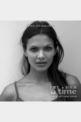 安雅·拉希里Anya Lahiri个人介绍