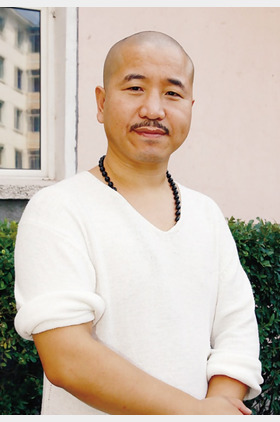 王小利个人介绍