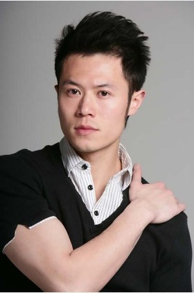 邓紫飞个人介绍