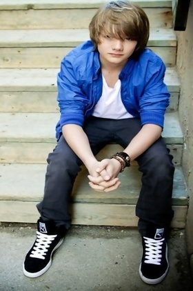 达科塔·高尤个人介绍