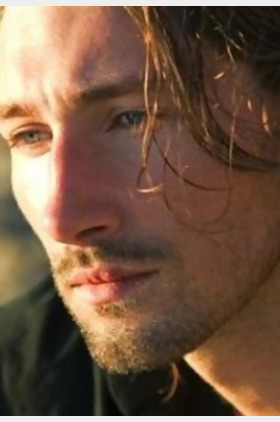 乔舒华·费雷迪克·史密斯个人介绍