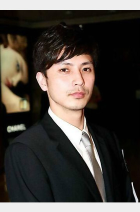 中泉英雄(日本)个人介绍