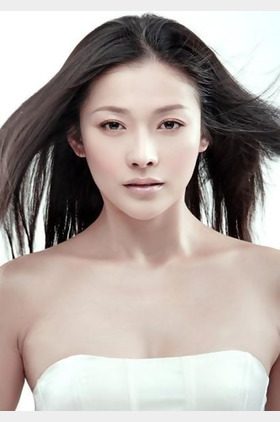 邓紫衣个人介绍