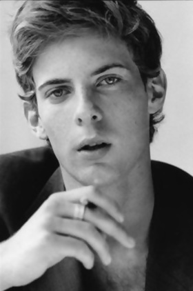 卢克·崔德威个人介绍