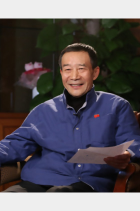 李雪健个人介绍