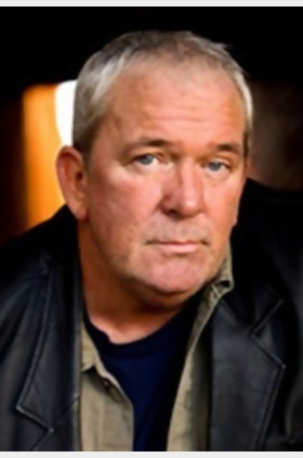 詹姆斯·马丁·凯利个人介绍